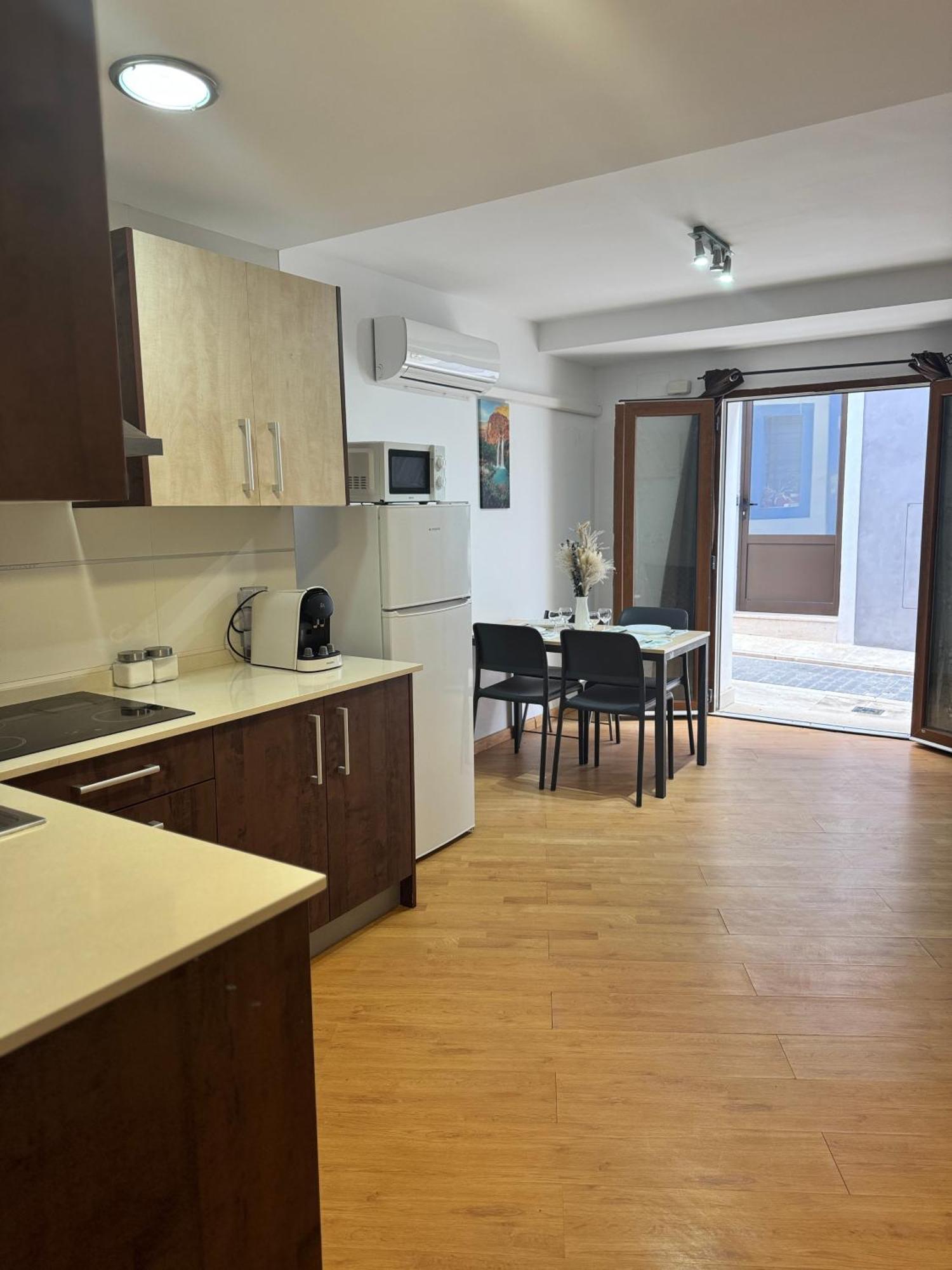 Wave Apartments Вильяхойоса Экстерьер фото
